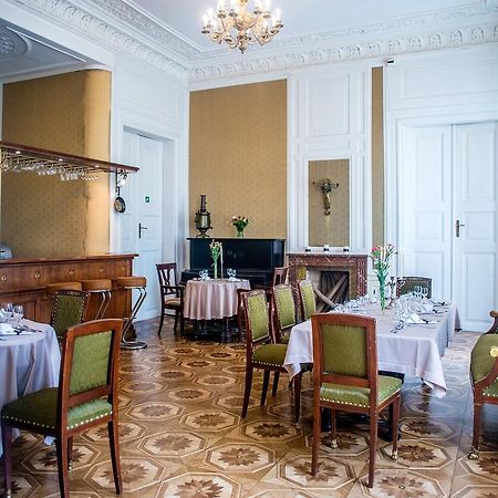 Palac Racot Косьцян Экстерьер фото