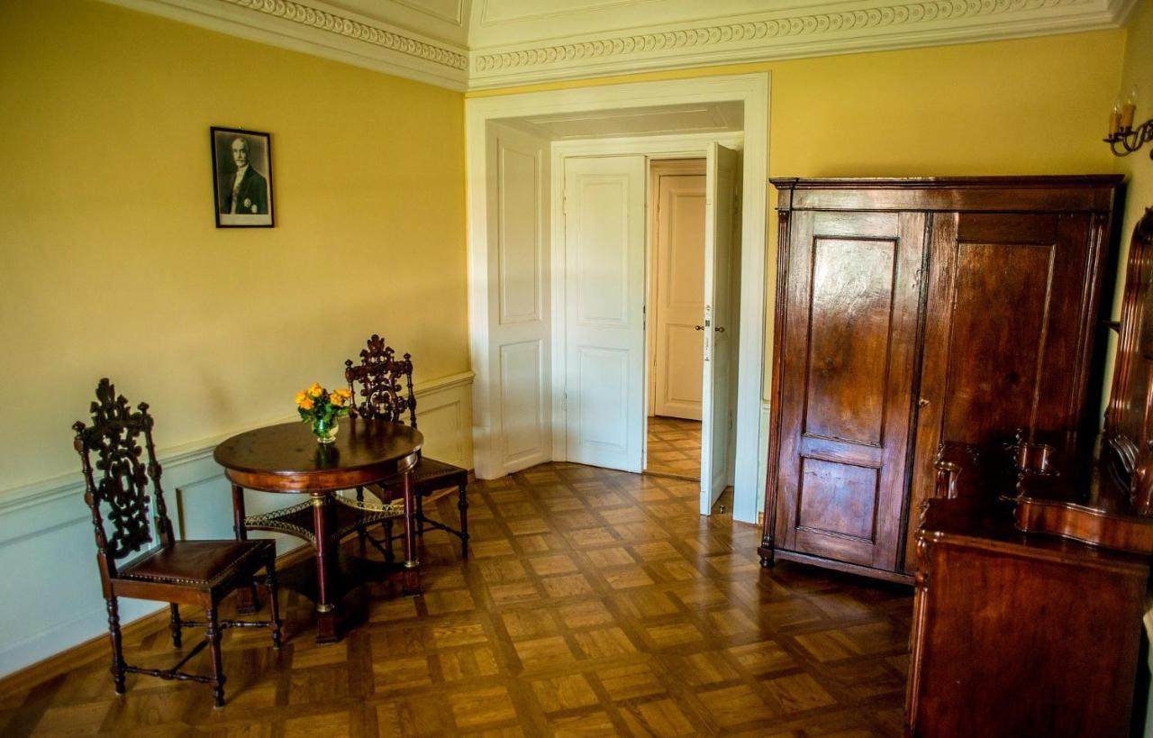 Palac Racot Косьцян Экстерьер фото